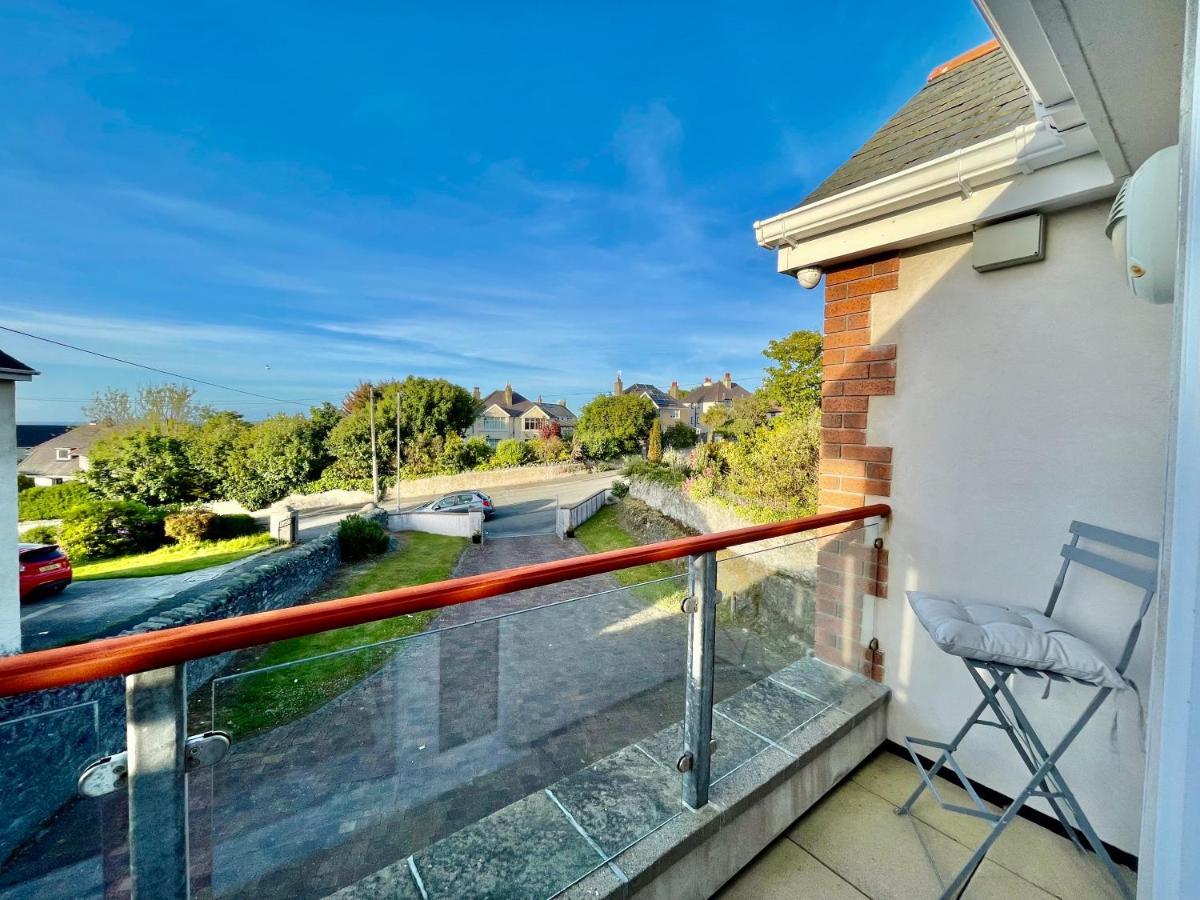 Barcelona Villa Holyhead Exterior photo